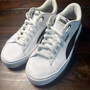 Puma Smash Platform V2 White Women's Size 8. 5 Shoes Sneakers 373035-02